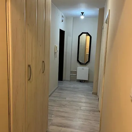 Appartamento Spacious 2-room Flat Near Metro Mall Sofia