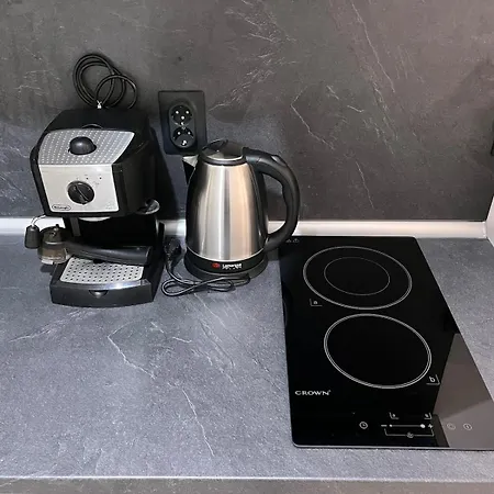 Spacious 2-room Flat Near Metro Mall