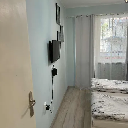 Spacious 2-room Flat Near Metro Mall * 소피아