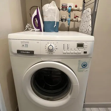 Spacious 2-room Flat Near Metro Mall *