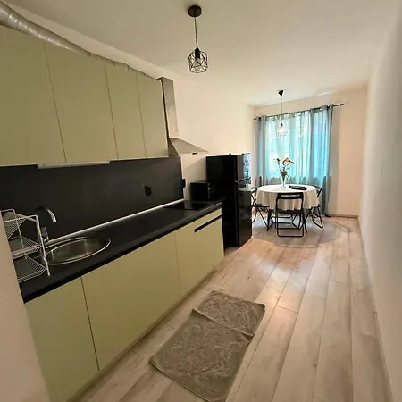 Spacious 2-room Flat Near Metro Mall Apartament Sofia