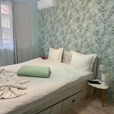 Apartament Spacious 2-room Flat Near Metro Mall Sofia